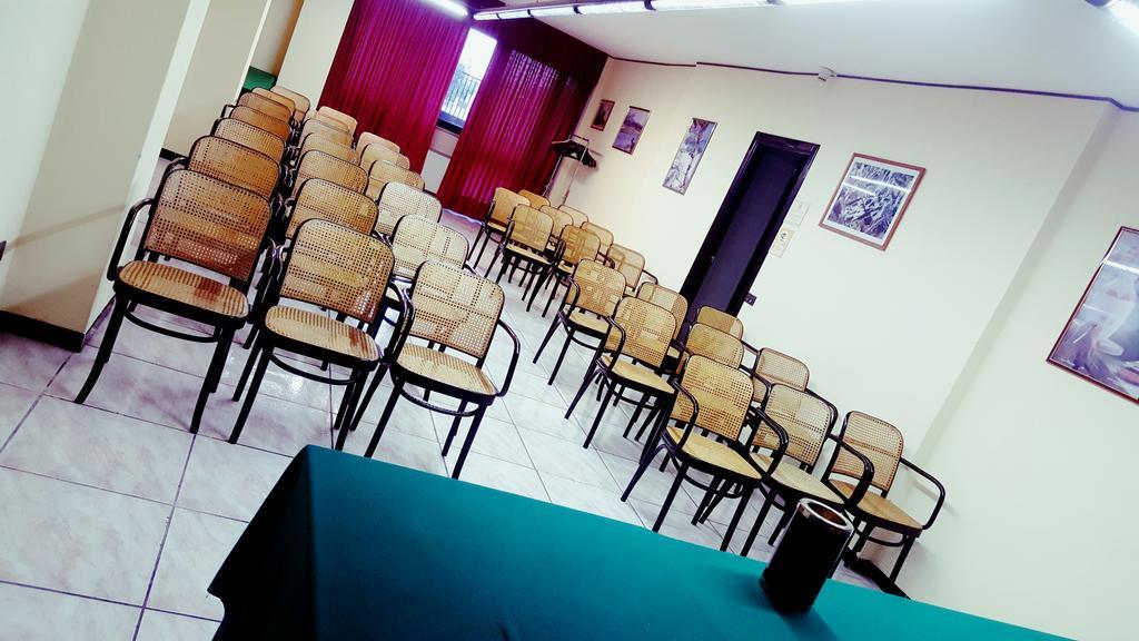 Hinterland Hotel Quartu Sant'Elena Luaran gambar