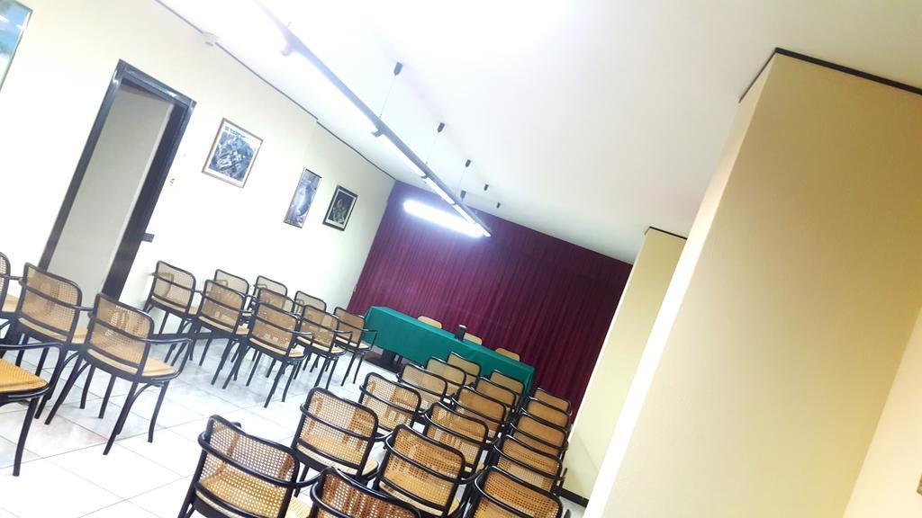 Hinterland Hotel Quartu Sant'Elena Luaran gambar
