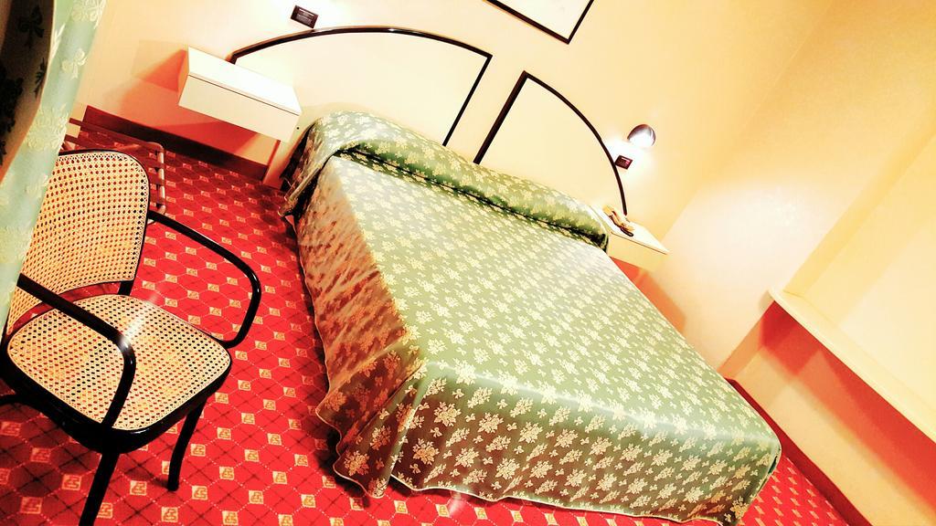 Hinterland Hotel Quartu Sant'Elena Luaran gambar